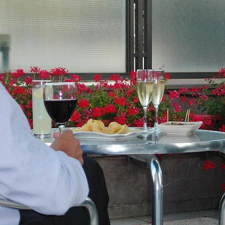 Hotel & Spa Real Хака Екстериор снимка