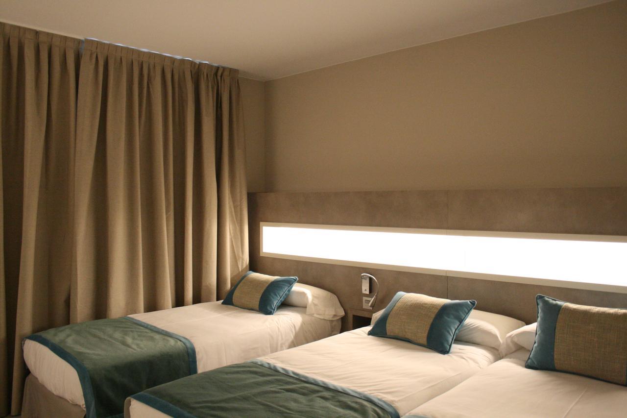 Hotel & Spa Real Хака Екстериор снимка